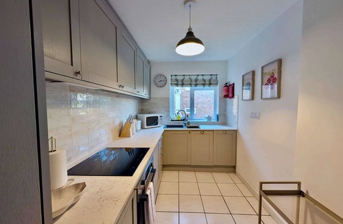 St. Mark's Apartment | Charming Flat Near London Attractions