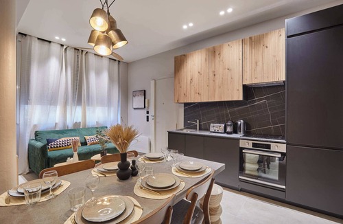 Epinettes Apartment | Charming flat near the Moulin Rouge and Montmartre