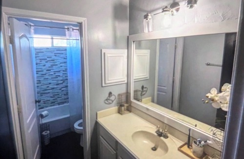 Little Elm House | Charming four bedroom two bath in Little Elm,TX