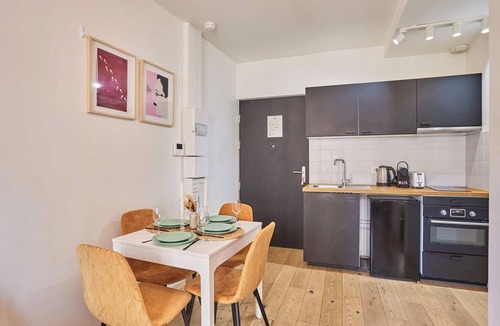 Silly-Gallieni Apartment | Charming apartment in Boulogne,