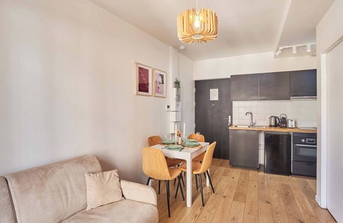 Silly-Gallieni Apartment | Charming apartment in Boulogne,