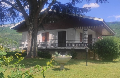 Brison-Saint-Innocent House | Charming house with great views