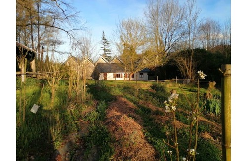 Bruges-Capbis-Mifaget House | Charming Pyrenees gîte - jacuzzi - 2/3 pers