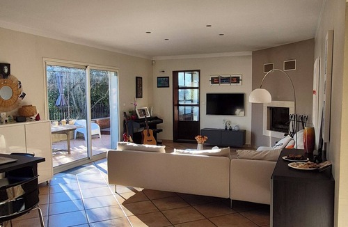 Chateauneuf-de-Gadagne Villa | Charming villa with pool & jacuzzi - Provence