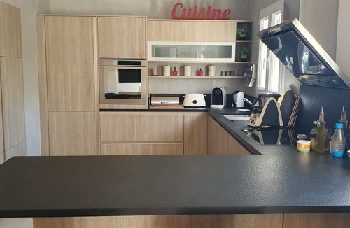 Chateauneuf-de-Gadagne Villa | Charming villa with pool & jacuzzi - Provence