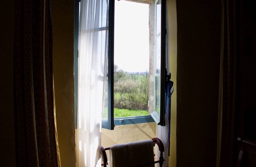 Dompierre-les-Eglises House | Charming Maison de Compagne