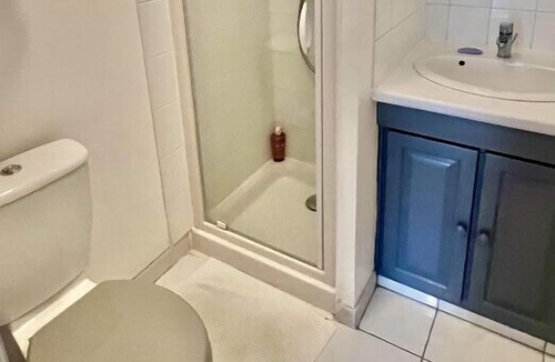 Douvres-la-Delivrande Apartment | Charming T2 in Douvres-la-Délivrande