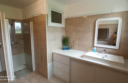 Fougerolles-du-Plessis House | Charming village house in Fougerolles-du-Plessis