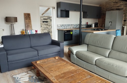 Saint-Jean-des-Mauvrets House | Charming Anjou house with shared pool