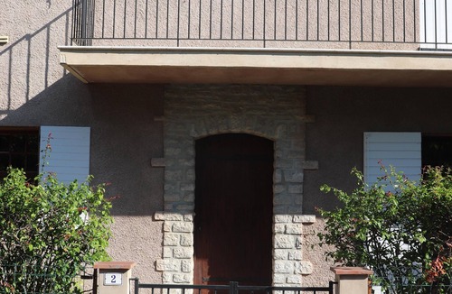 Les Salles-sur-Verdon House | Charming house by the lake