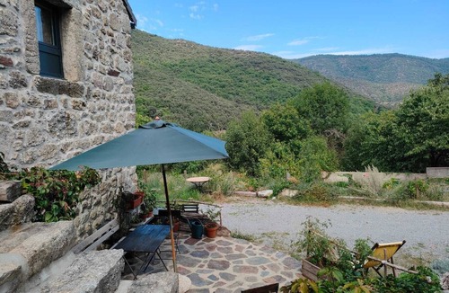 Malarce-sur-la-Thines House | Charming hamlet house Thines valley