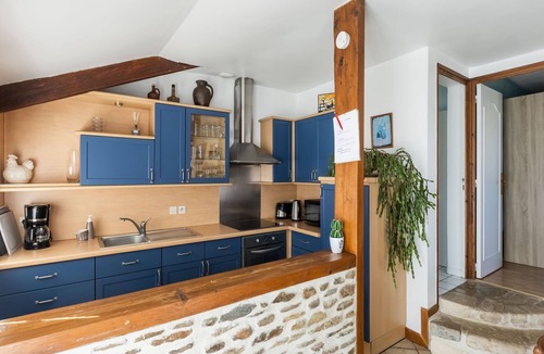 Montaigu-la-Brisette House | Charming Home with Orchard