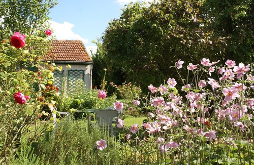 Mezy-Moulins House | Charming Holiday Home