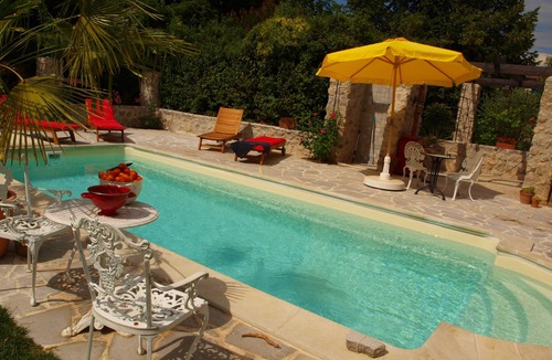 Saint Alban Auriolles Apartment | Charming studio with pool near Pont d’Arc – ideal for couples