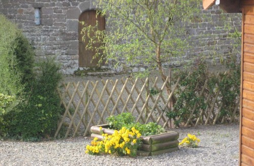 St-Aubin-des-Preaux Cottage | Charming house in Saint-Aubin-des-Préaux with private garden