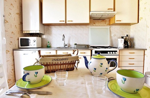 Saint-Brevin-les-Pins Apartment | Charming 2BR Apartment Between Beach and Shops - Saint Brevin Les Pins