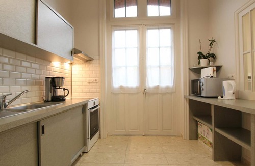 Saint-Cyr-du-Bailleul Cottage | Charming renovated house by the Greenway in Normandy, pets allowed, parking