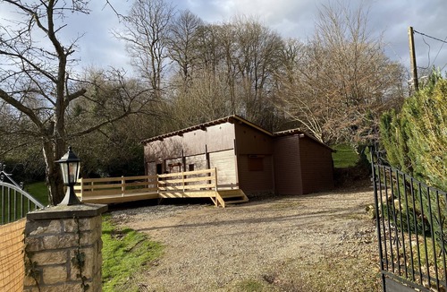 Saint-Gilles-de-Cretot Ski Chalet | Charming cottage, unusual chalet