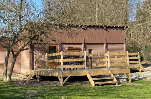 Saint-Gilles-de-Cretot Ski Chalet | Charming cottage, unusual chalet