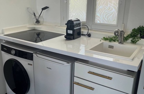 Saint-Nicolas-de-Port Apartment | Charming, fully-equipped, newly-renovated F2 1min from freeway