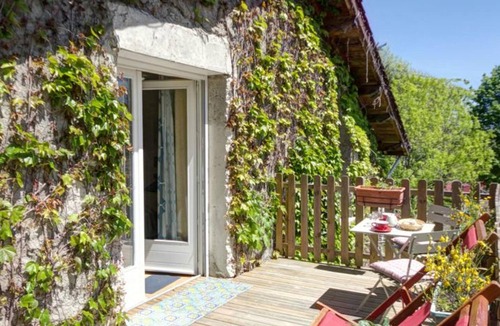 Saint-Priest-la-Prugne Apartment | Charming mountain studio with garden, pets allowed