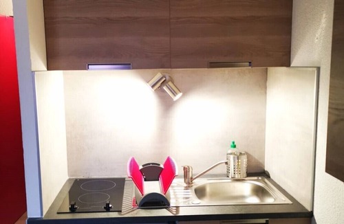 Lamalou-les-Bains Apartment | charming free wifi studio, 10 minutes from the thermal baths