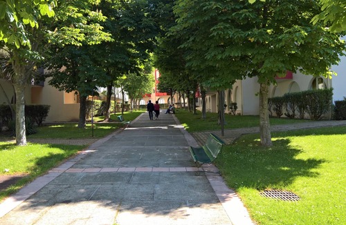 Lamalou-les-Bains Apartment | charming free wifi studio, 10 minutes from the thermal baths