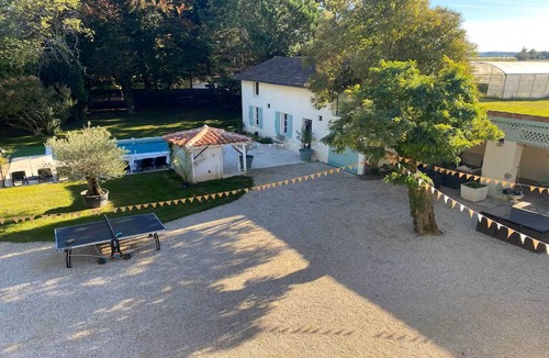 Barry-d'Islemade House | Charming French Countryside Escape with Pool