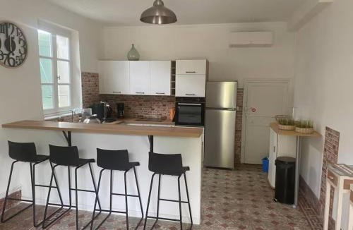 Barry-d'Islemade House | Charming French Countryside Escape with Pool