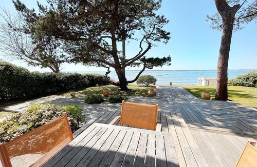 La Teste-de-Buch Villa | Charming front-line villa. Private access Bassin