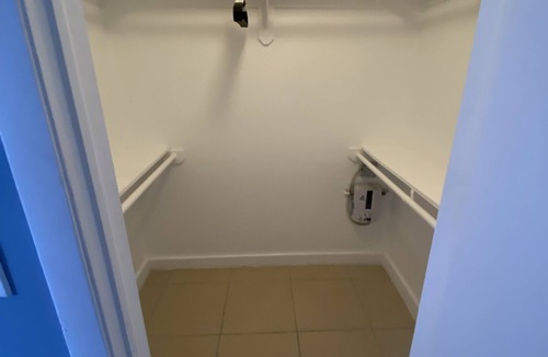 Liberty City House | Charming fully renovated 3 Bedroom