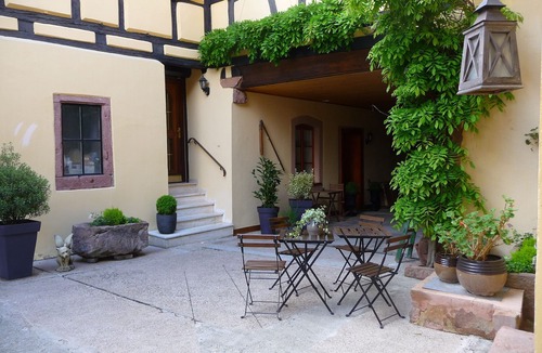 Saint-Hippolyte Apartment | Charming furnished accommodation at the foot of the Haut-Koenigsbourg - Le Porche *