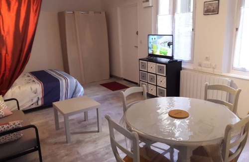 Dieppe Apartment | CHARMING FURNISHED STUDIO