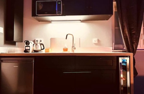 Villefranche-sur-Cher House | Charming gîte *La parenthèse*, whirlpool bath