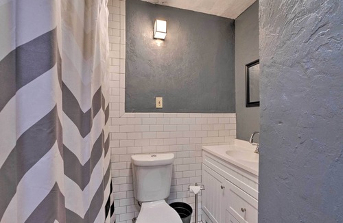 Duckpond House | Charming Gainesville Townhome < 2 Mi to University