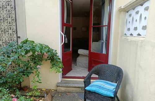 Gravesend Apartment | Charming Garden Flat