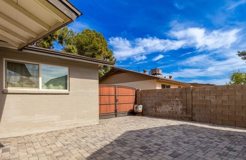 Gilbert House | Charming Getaway near Downtown Gilbert {NEW listing}