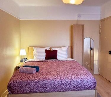 Alfortville Apartment | Charming Getaway Near Paris