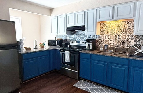Fentress House | Charming getaway with all the comforts of home!