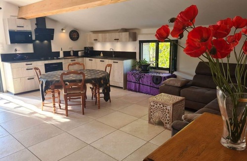 La Begude-de-Mazenc House | Charming gite La Martinelle