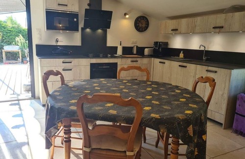 La Begude-de-Mazenc House | Charming gite La Martinelle