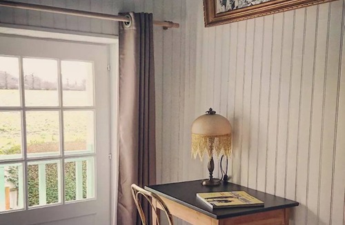 Evran House | Charming gîte. 30 min from the sea. Bird sanctuary