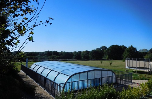 Ploneour-Lanvern Cottage | CHARMING GITE 4 STARS WITH COVERED POOL