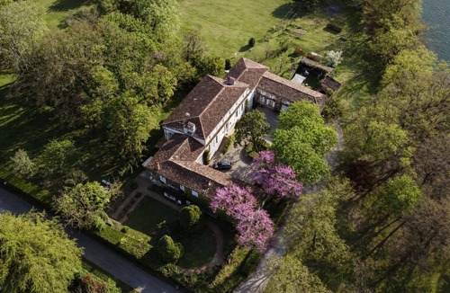 Marssac-sur-Tarn House | CHARMING GITE ON THE TARN WITH PADDLE AND PEDALO