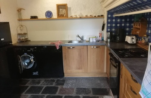 Renty Cottage | Charming gite in a mill