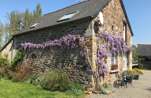 Plenee-Jugon House | Charming Gite in Brittany