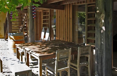 Montreal Cottage | CHARMING GITE IN THE VINES WITH LARGE PRIVATE POOL