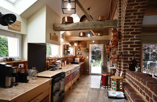 Epreville House | Charming gîte with private spa near Étretat. Ideal for families