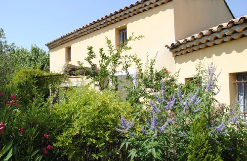 Vaison-la-Romaine House | Charming Gites in Provence, with pool