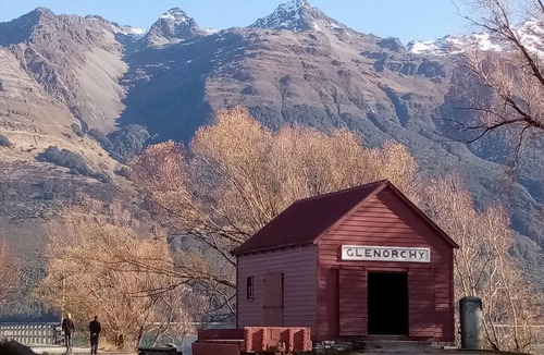 Glenorchy Cottage | Charming Glenorchy Cottage